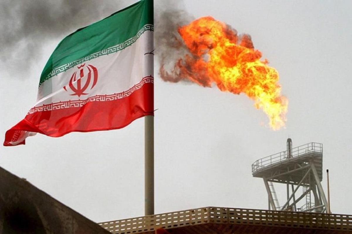 Washington: Russia Sanctions Linked To China Supporting Iran Oil ...